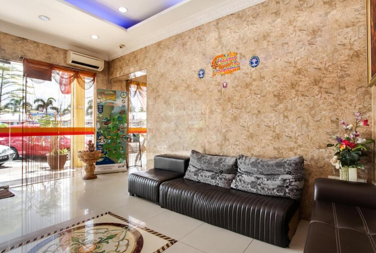 איפוה My Town Hotel מראה חיצוני תמונה